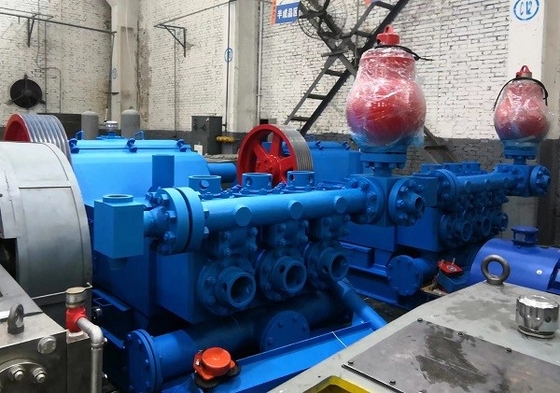 HTB800 μηχανή diesel - οδηγημένη αντλία λάσπης διατρήσεων 800HP για τη διάτρηση/να εμποτίσει πετρελαιοφόρων περιοχών